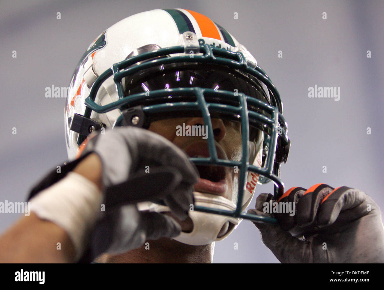 dolphins visor