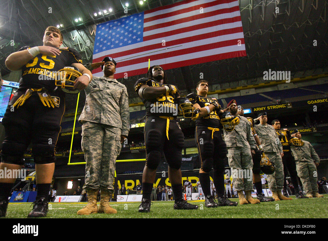 Jan 06 2007 San Antonio TX USA 2007 US Army All American Bowl 