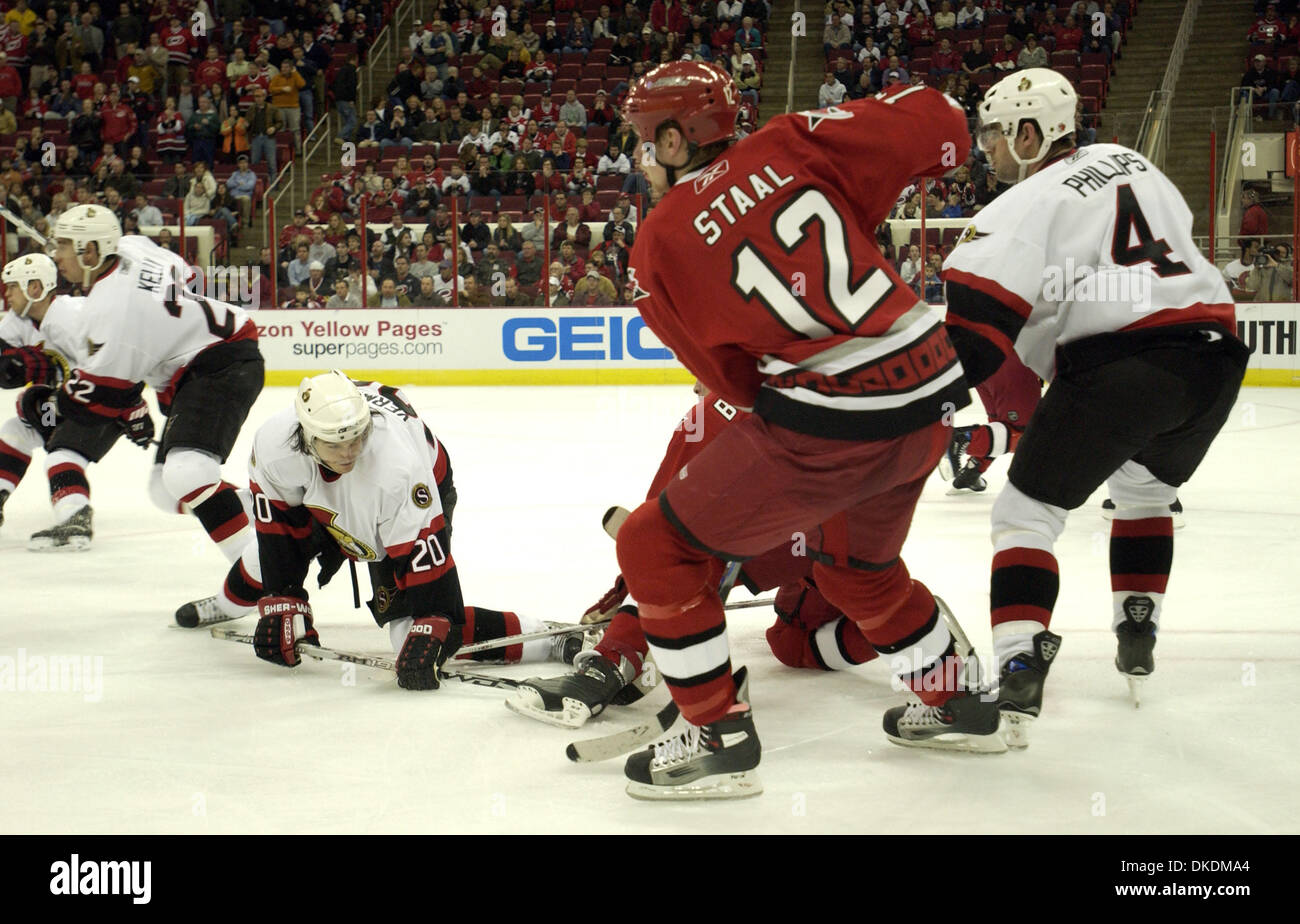 Feb 28, 2007 - Raleigh, NC, USA - Carolina Hurricanes (12) ERIC STAAL in action with the Ottawa Senators defense as the Ottawa Senators beat The Carolina Hurricanes 4-2 as they played the RBC Center located in Raleigh. (Credit Image: © Jason Moore/ZUMA Press) Stock Photo
