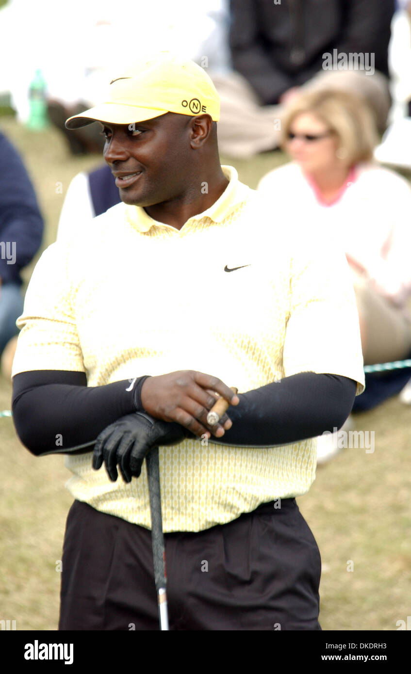 Apr 09, 2007 - Myrtle Beach, SC, USA - Former NFL Football Player STERLING SHARPE plays a round of golf at the annual Hootie and the Blowfish Monday After the Masters Celebrity Pro-Am Golf Tournament that took place at The Dye Club at Barefoot Resort located in Myrtle Beach. (Credit Image: © Jason Moore/ZUMA Press) Stock Photo