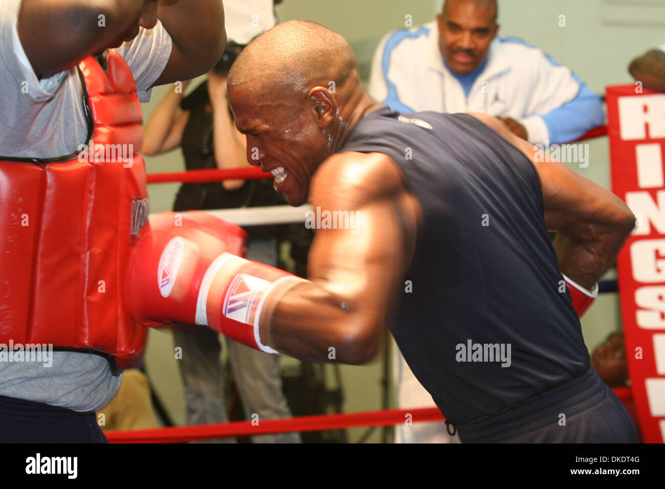 Apr 17, 2007 Las Vegas, NV, USA BOXING Undefeated World Champion