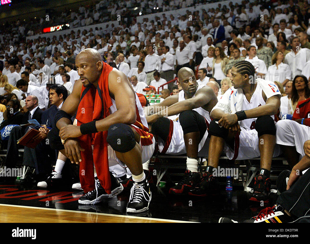 4,768 Alonzo Mourning Heat Stock Photos, High-Res Pictures, and
