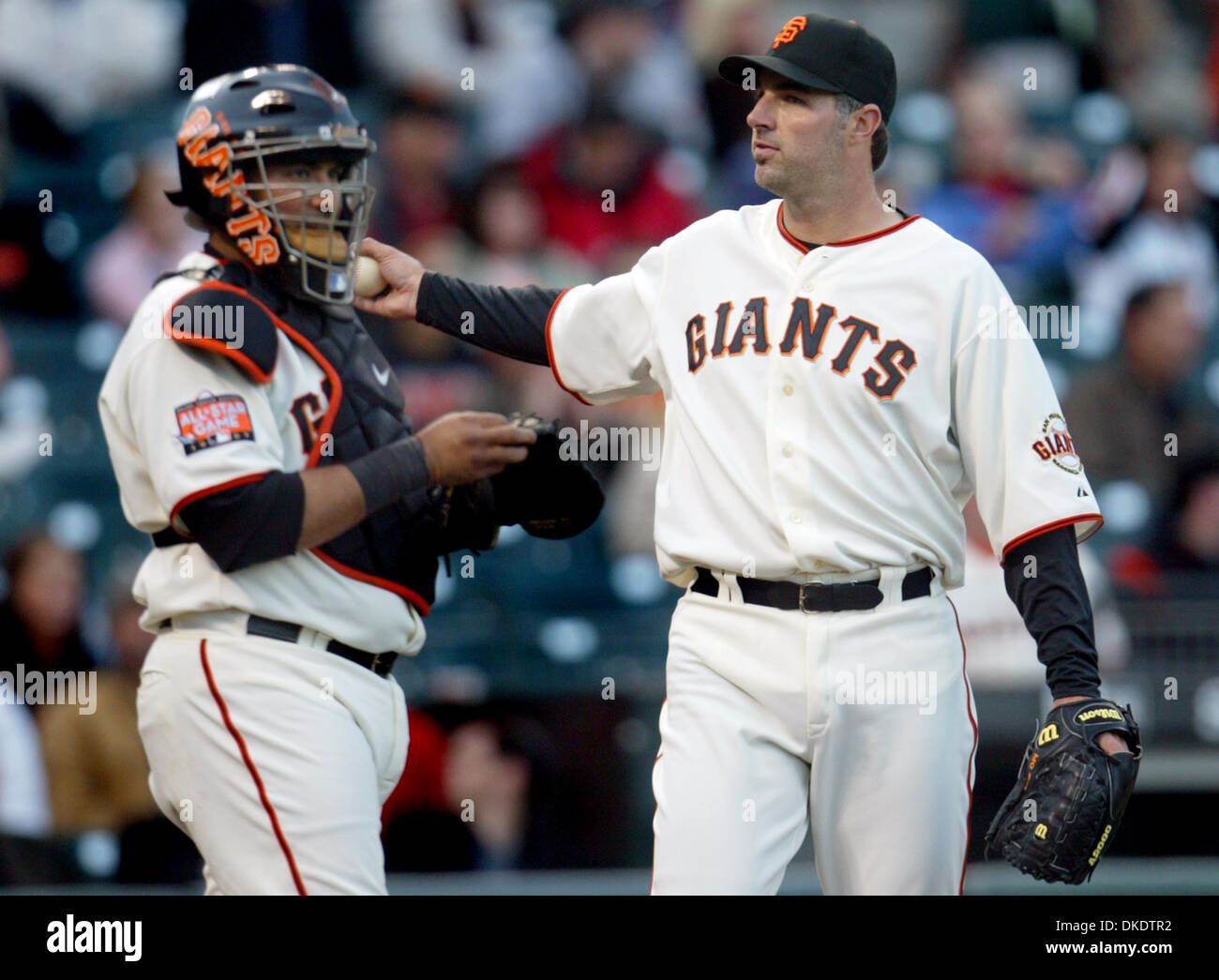 Tim Lincecum, Aaron Rowand and the Giants slide their way past Mets