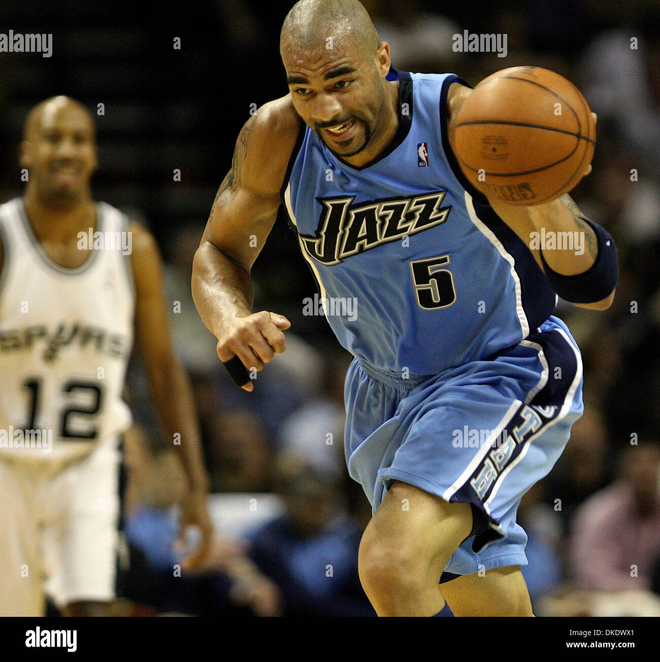 May 22, 2007 - San Antonio, TX, USA - Spurs'  forward BRUCE BOWEN (12) can only watch as  Jazz forward CARLOS BOOZER (5) intercepts his pass and heads for a fast break basket during first half action in the Western Conference Finals game two in San Antonio Tuesday  May 22, 2007.  (Credit Image: © Delcia Lopez/San Antonio Express-News/ZUMA Press) RESTRICTIONS: US Tabloid RIGHTS OUT! Stock Photo