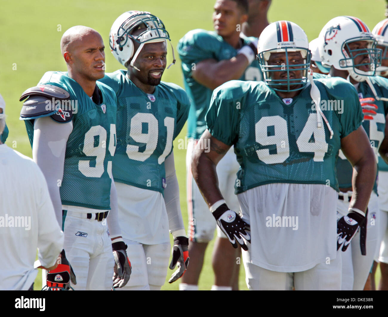 Jason taylor dolphins hi-res stock photography and images - Alamy