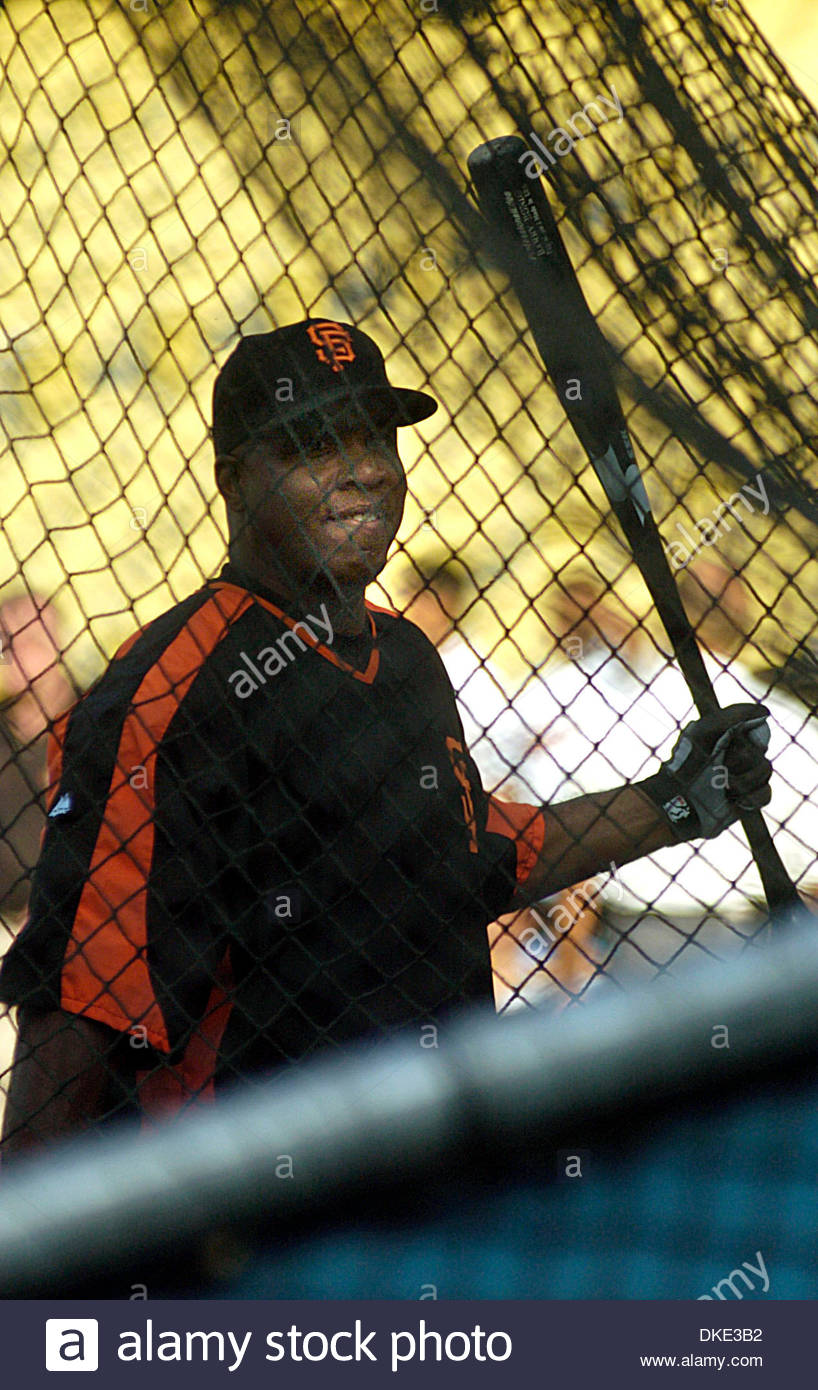 barry bonds batting practice