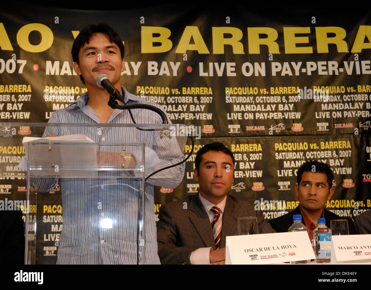 Manny pacquiao barrera 2003 hi-res stock photography and images - Alamy Manny pacquiao barrera 2003 hi-res stock photography and images - Alamy
