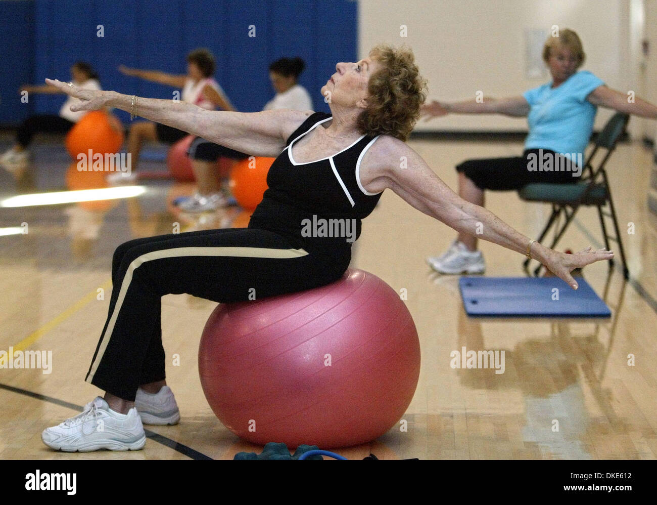 Jazzercise class hires stock photography and images Alamy