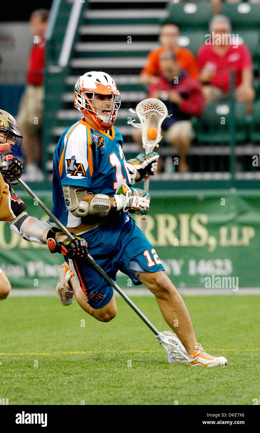 August 25, 2007: Los Angeles Riptide midfielder Graham Gill (#12) in ...
