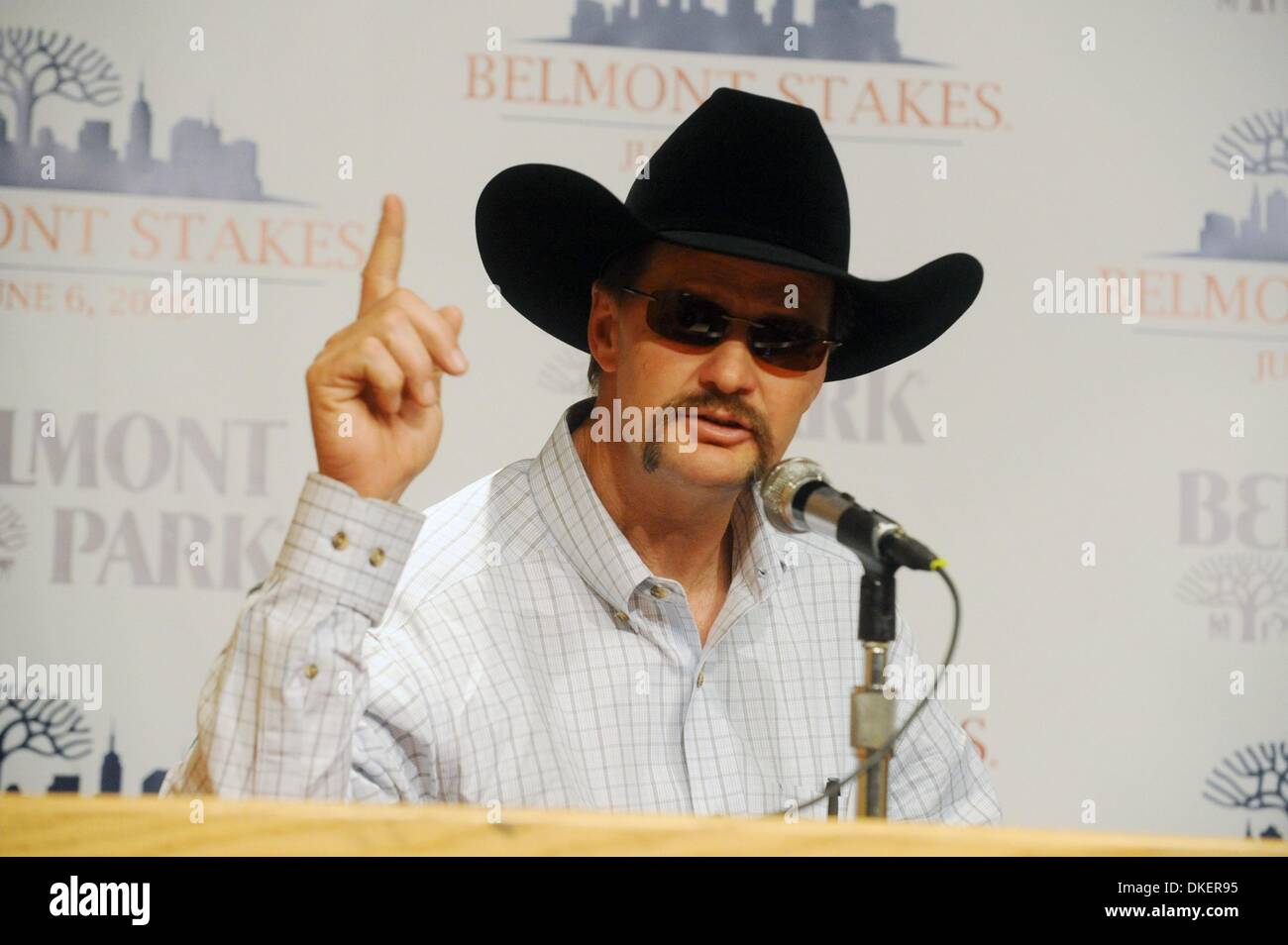 Kentucky Derby Winner Mine Bird Hi res Stock Photography And Images Alamy kentucky-derby-winner-mine-bird-hi-res-stock-photography-and-images-alamy