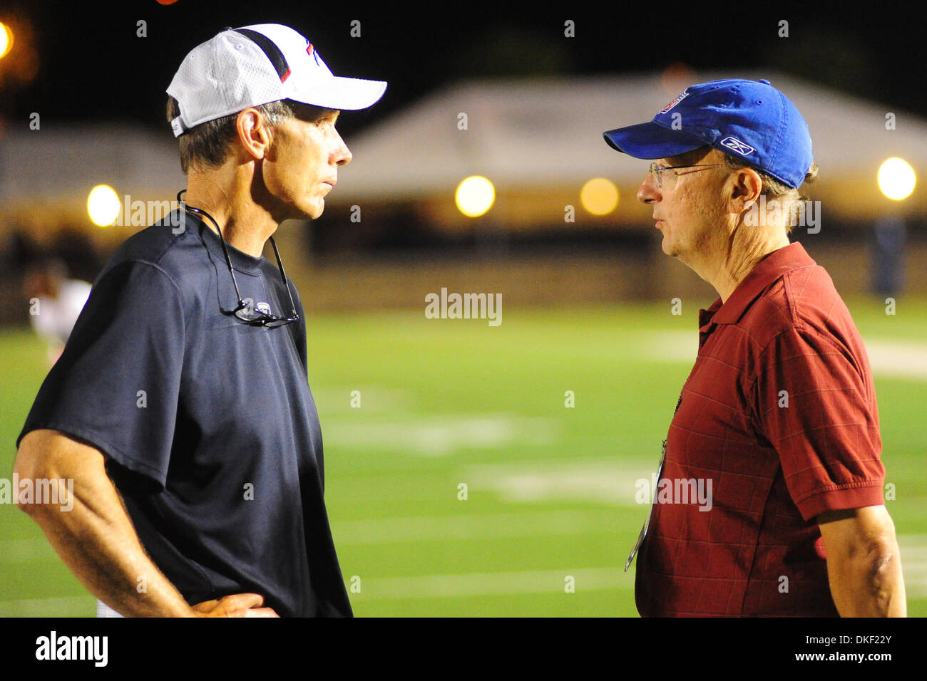11 August 2009 Buffalo Bills head coach Dick Jauron ,left, chats with