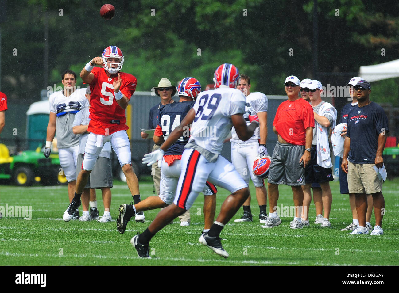 18 August 2009 Buffalo Bills quarterback Trent Edwards ,5, makes the