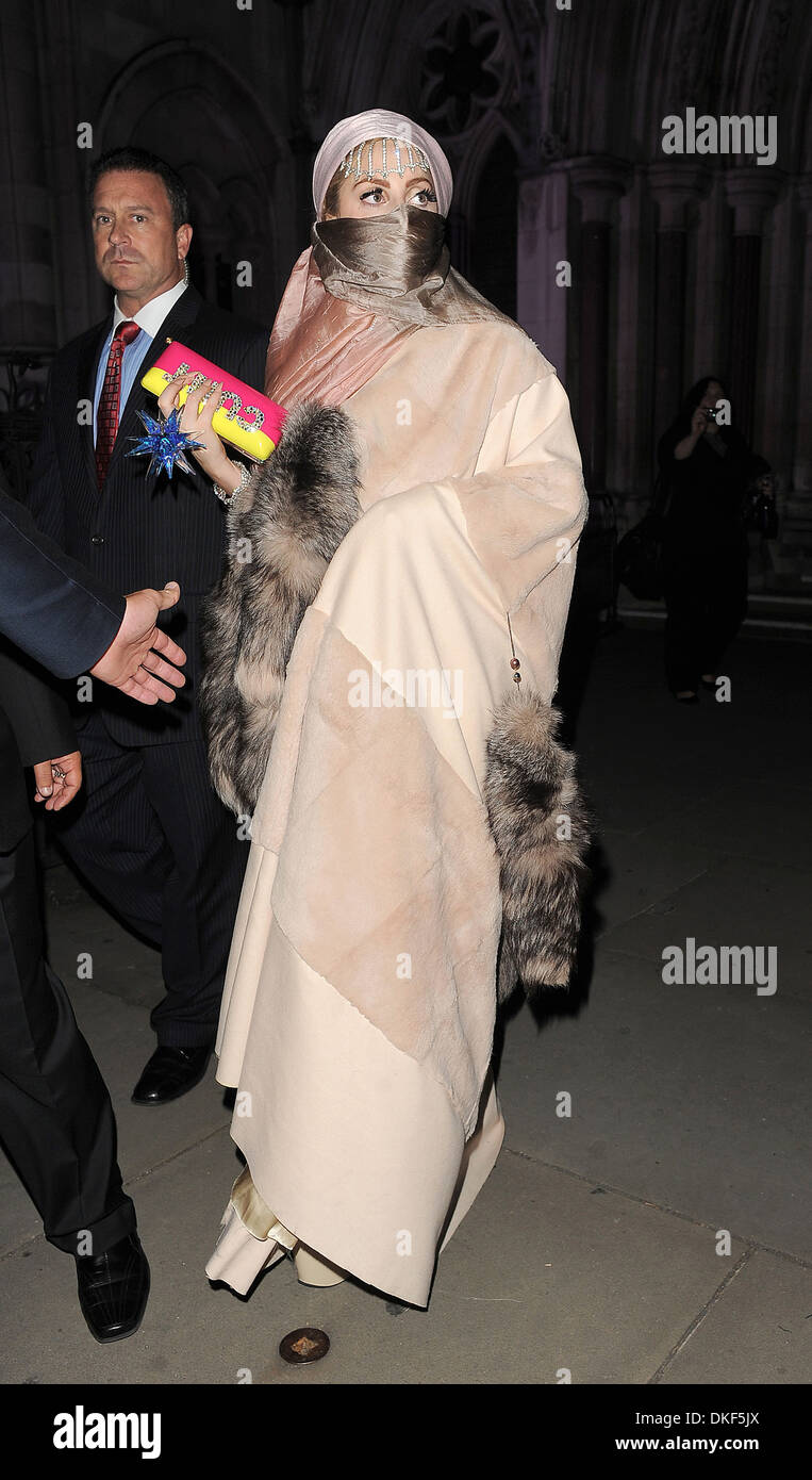 Lady Gaga London Fashion Week Spring Summer 13 Philip Treacy Outside Departures London England 16 09 12 Stock Photo Alamy