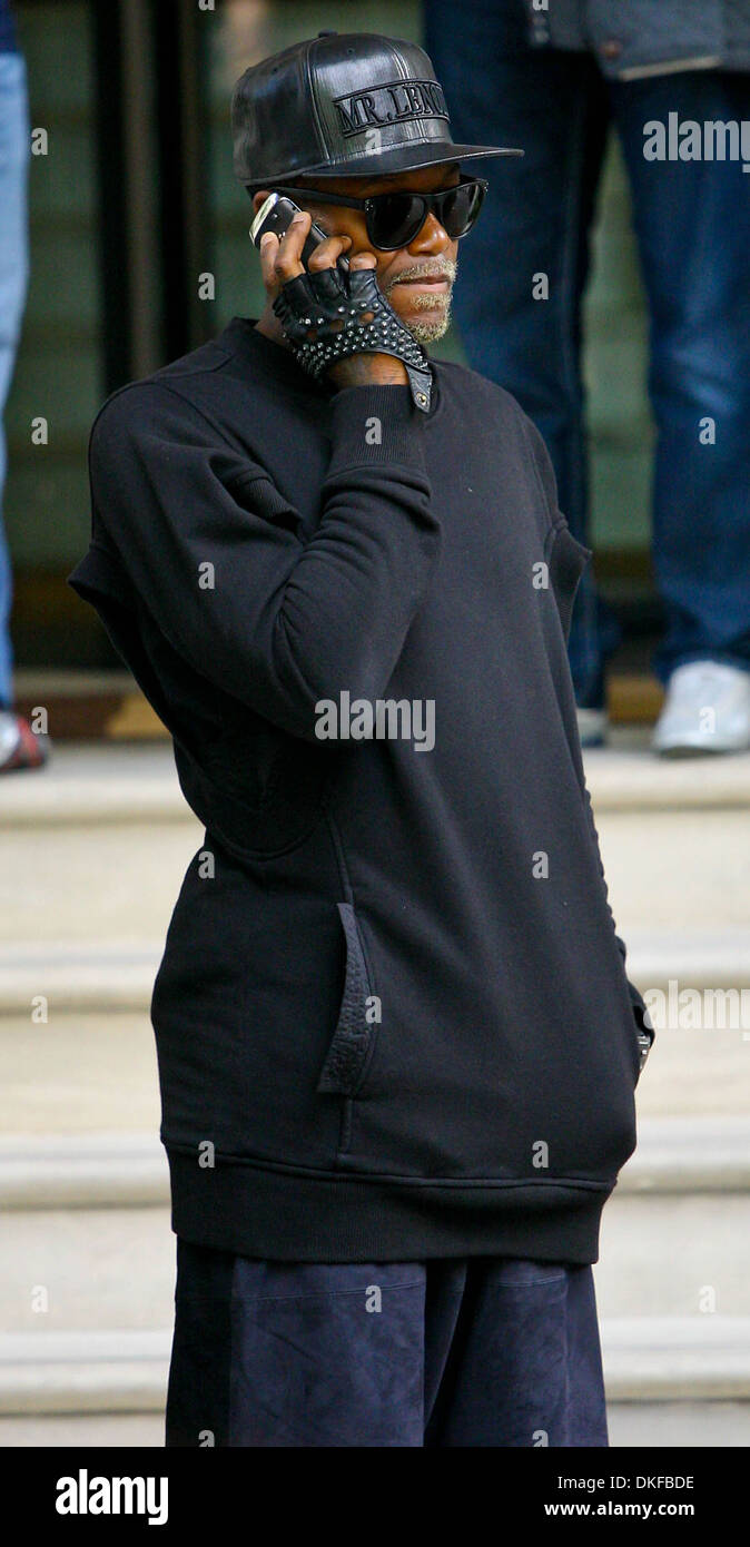 Djibril Cisse leaves the Langham hotel after visiting Justin Bieber