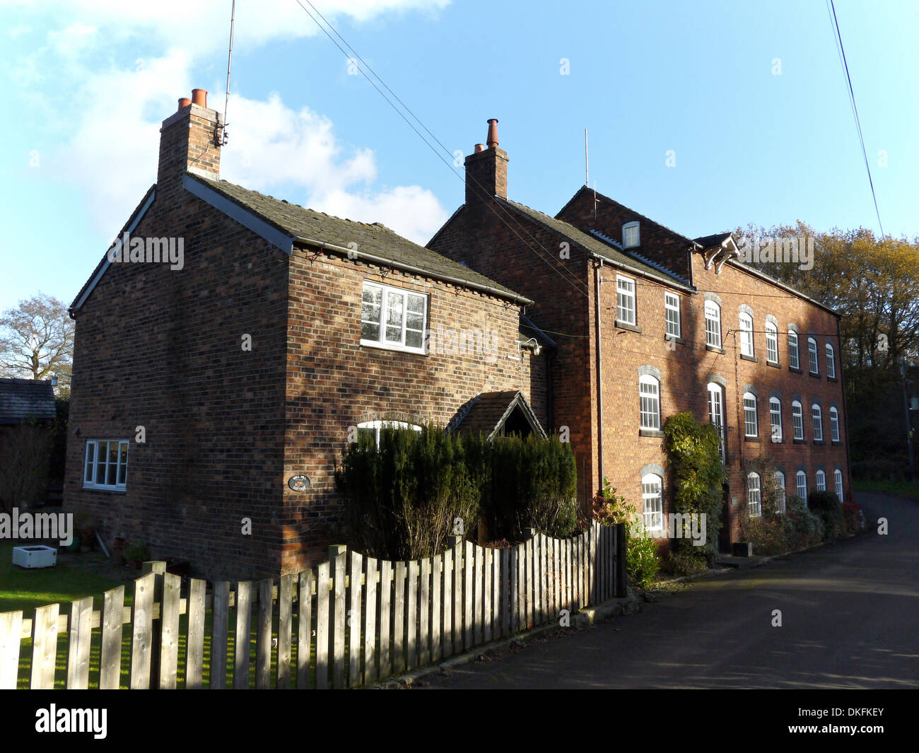 Sandbach Mill with Mill Hill cottage in Sandbach Cheshire UK Stock