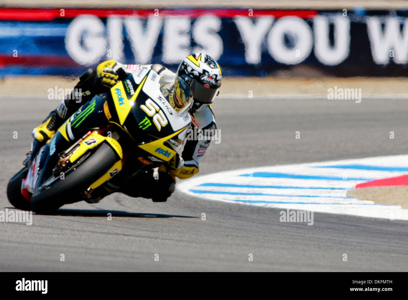 James Toseland (Great Britain) racing for Tech 3 Yamaha on race