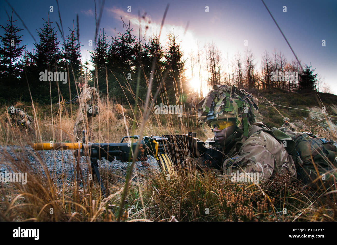 Soldiers from 3 Rifles on exercise Stock Photo