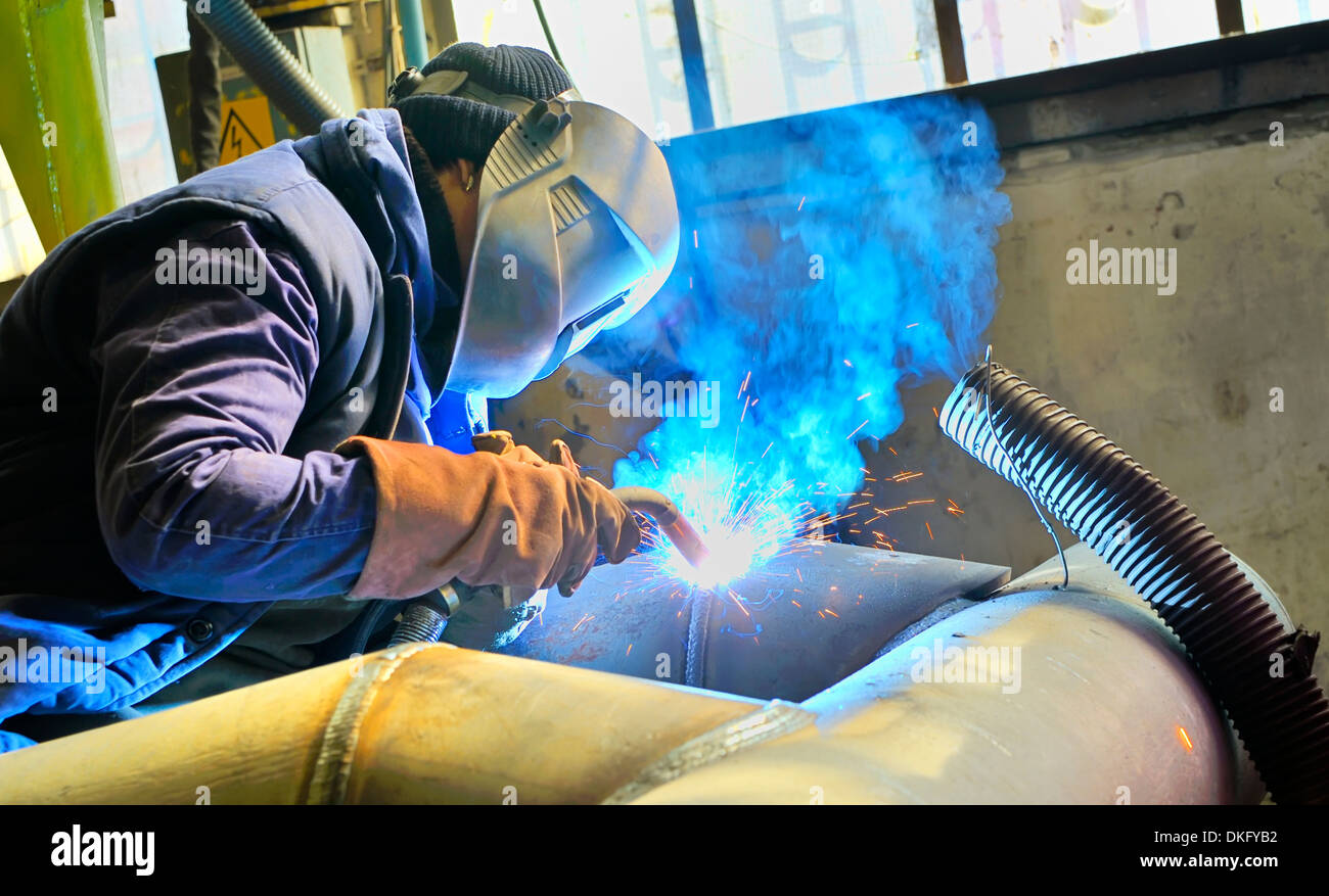 Ship Welder High Resolution Stock Photography and Images Alamy