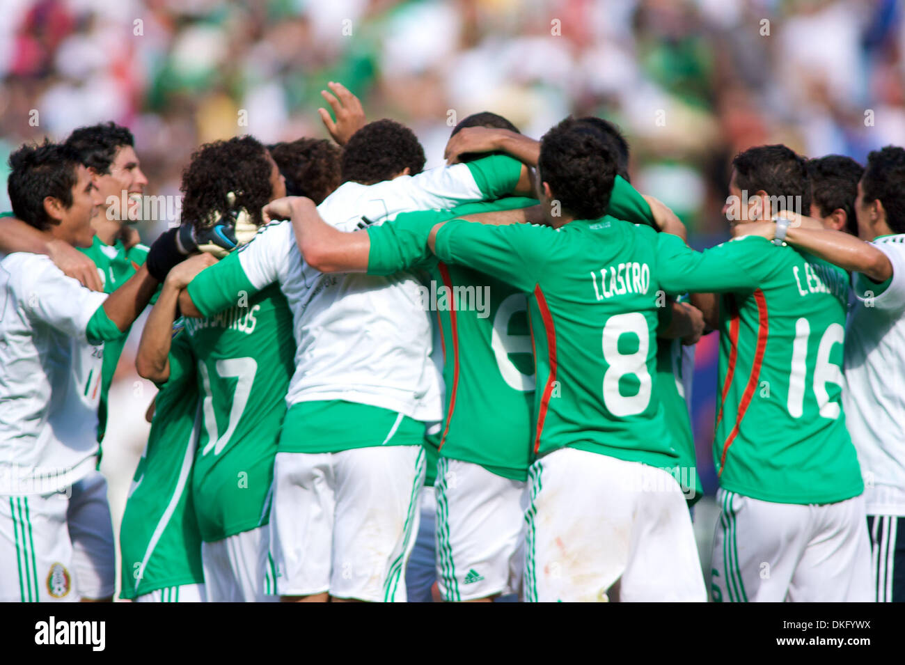 Jul 26, 2009 - East Rutherford, New York, USA - Mexico celebrates a 5-0 ...