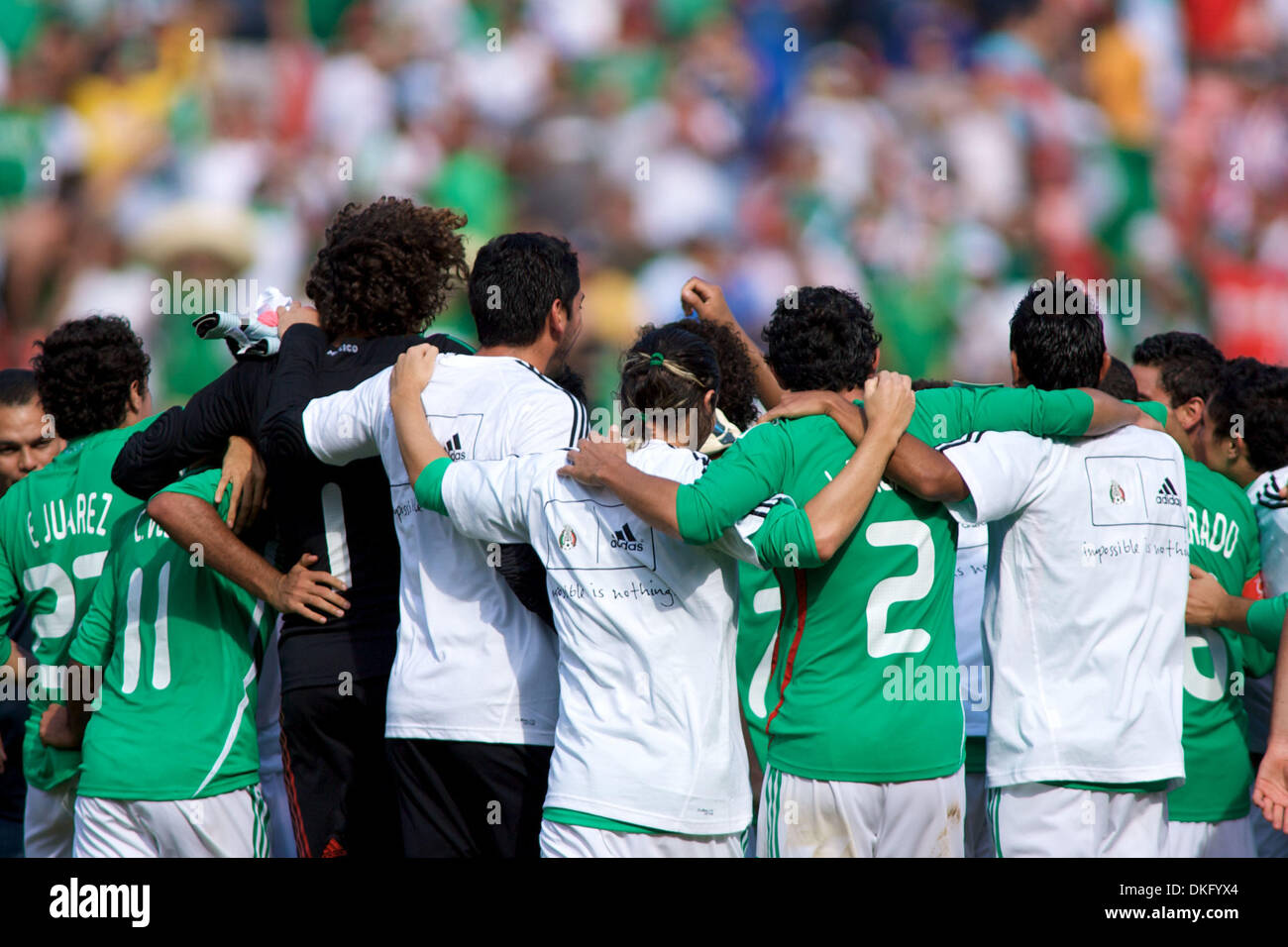 Jul 26, 2009 - East Rutherford, New York, USA - Mexico celebrates a 5-0 ...