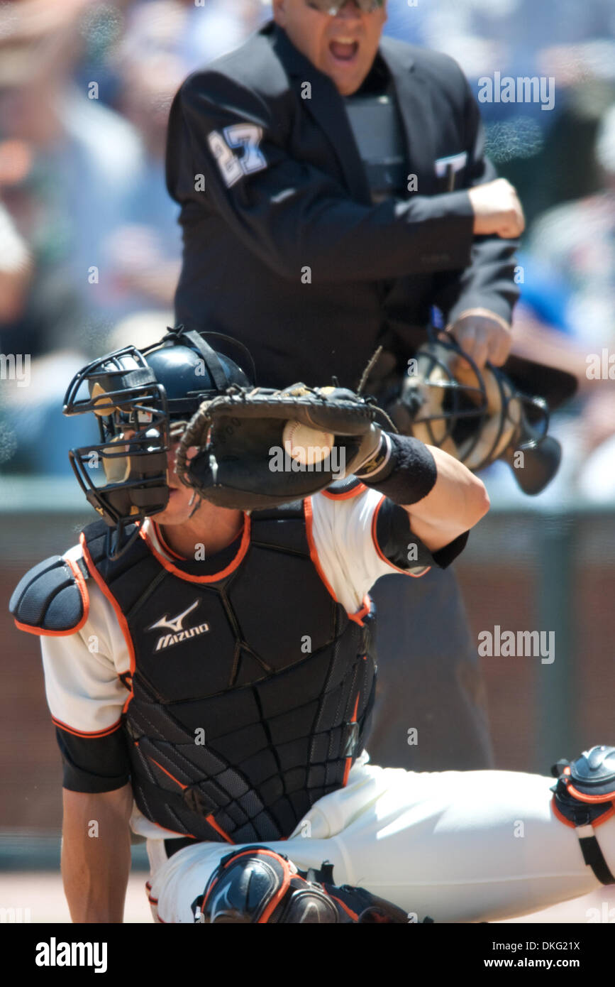 Home plate umpire larry vanover hires stock photography and images Alamy