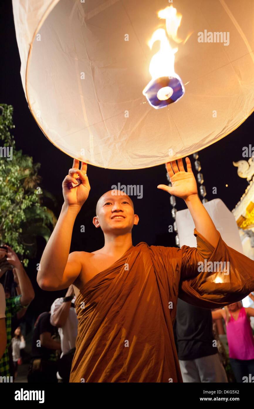 Paper lanterns being released at Loi Krathong festival, Chiang Mai, Northern Thailand, Thailand, Southeast Asia, Asia Stock Photo