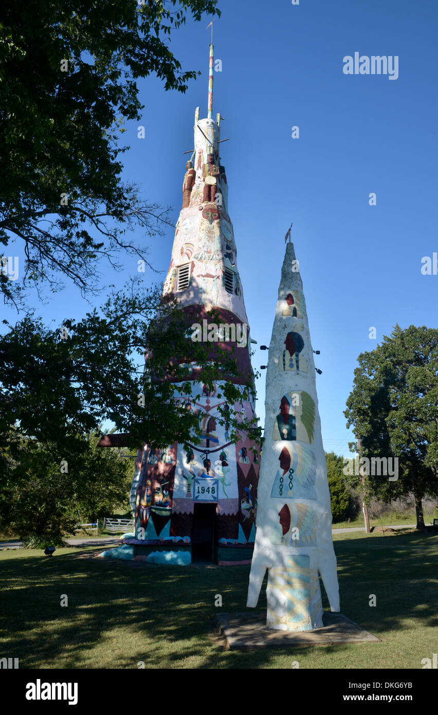 Worlds largest Totem Pole at Ed Galloway's Totem Pole Park Foyil