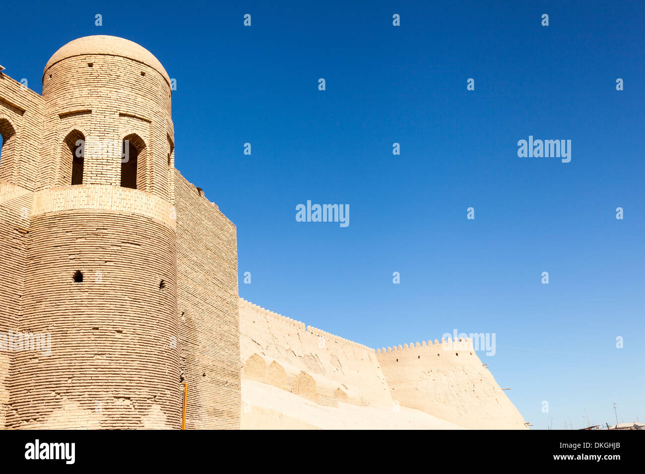 Tosh Darvoza south gate and outer wall of Ichan Kala, Khiva, Uzbekistan Stock Photo