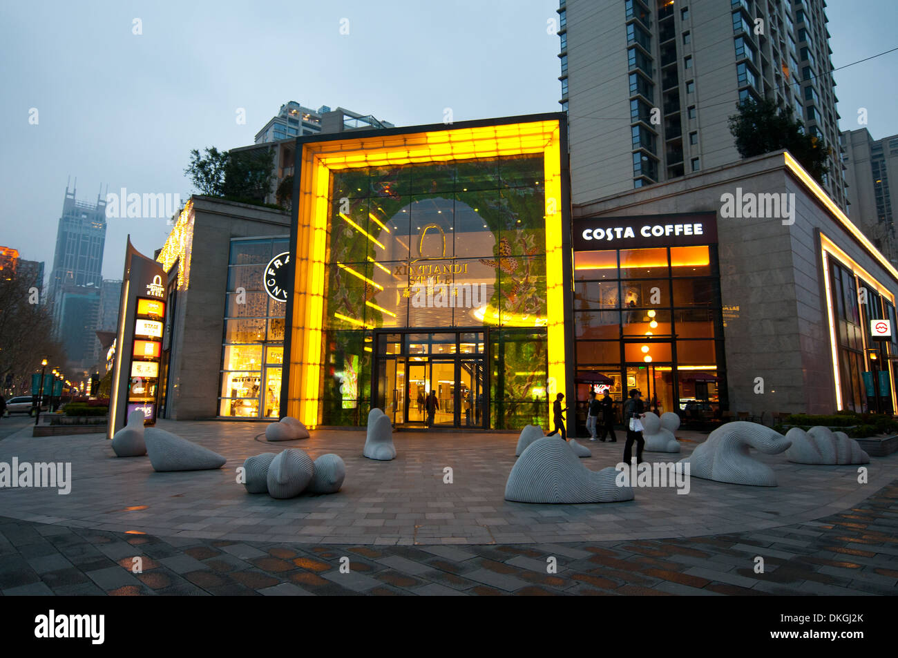 Xintiandi style luxury boutique hires stock photography and images Alamy