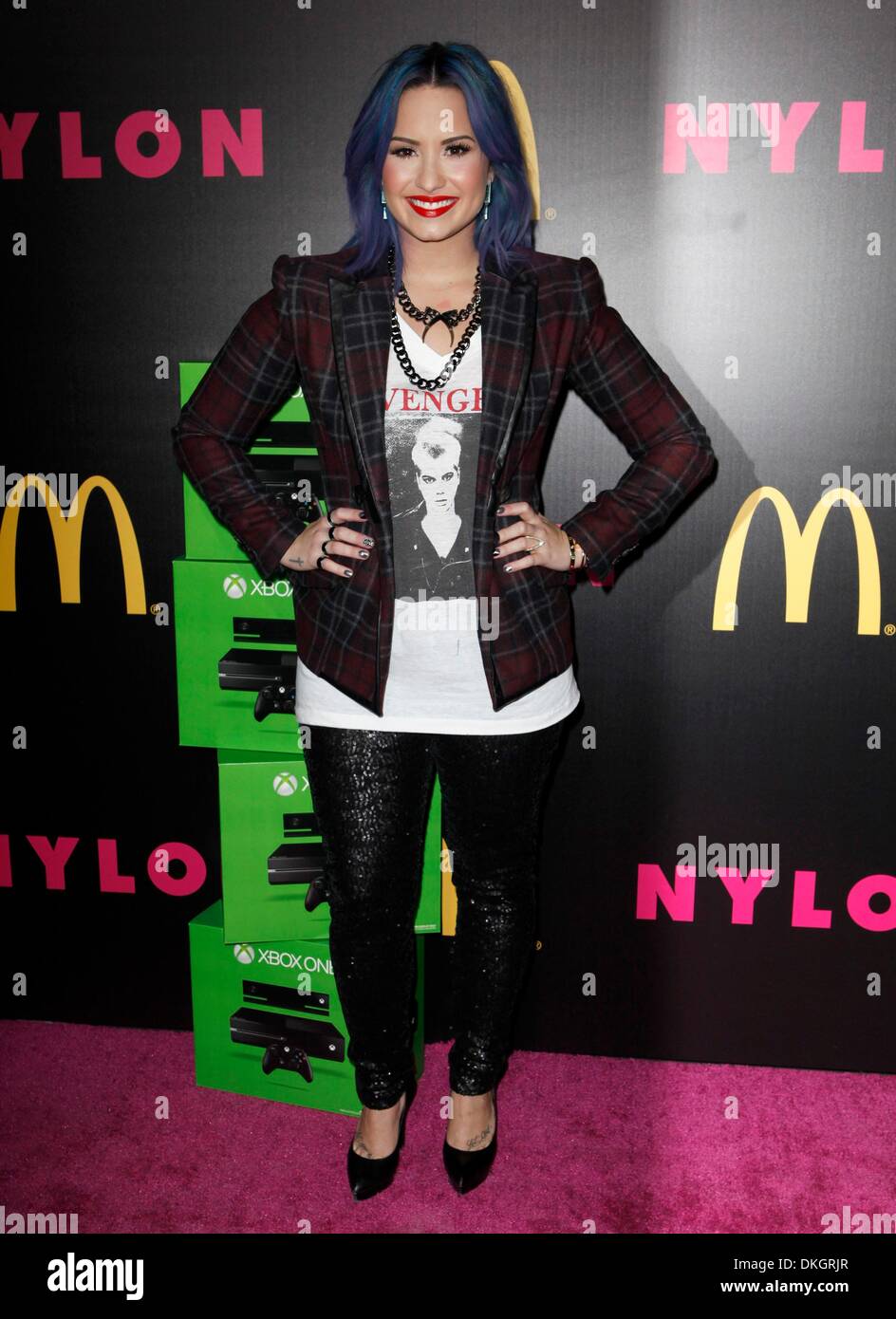 Los Angeles, CA, USA. 5th Dec, 2013. Demi Lovato at arrivals for NYLON Magazine December Issue Celebration, Smashbox Studios West Hollywood, Los Angeles, CA December 5, 2013. Credit:  Emiley Schweich/Everett Collection/Alamy Live News Stock Photo