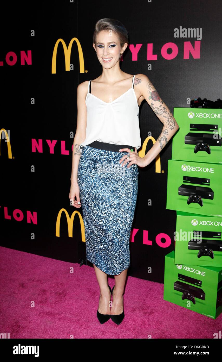 Los Angeles, CA, USA. 5th Dec, 2013. Dev (Devin Tailes) at arrivals for NYLON Magazine December Issue Celebration, Smashbox Studios West Hollywood, Los Angeles, CA December 5, 2013. Credit:  Emiley Schweich/Everett Collection/Alamy Live News Stock Photo