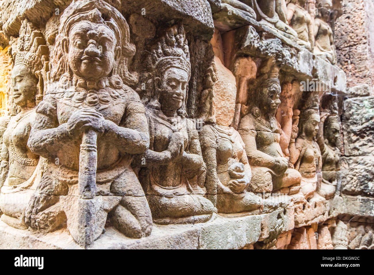 Apsara carvings in the Leper King Terrace in Angkor Thom, Angkor, UNESCO World Heritage Site, Siem Reap Province, Cambodia Stock Photo
