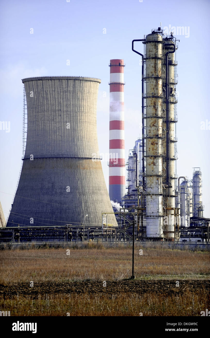 Industrial view with a petrochemical plant and its cooling towers Stock Photo