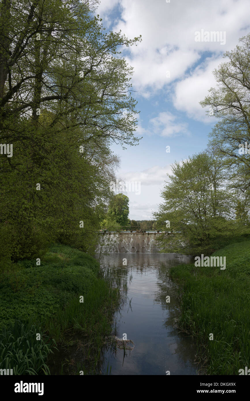 Neptune waterfall a man made artificial dam River Chess near Latimer borders of Herts & Bucks UK Stock Photo