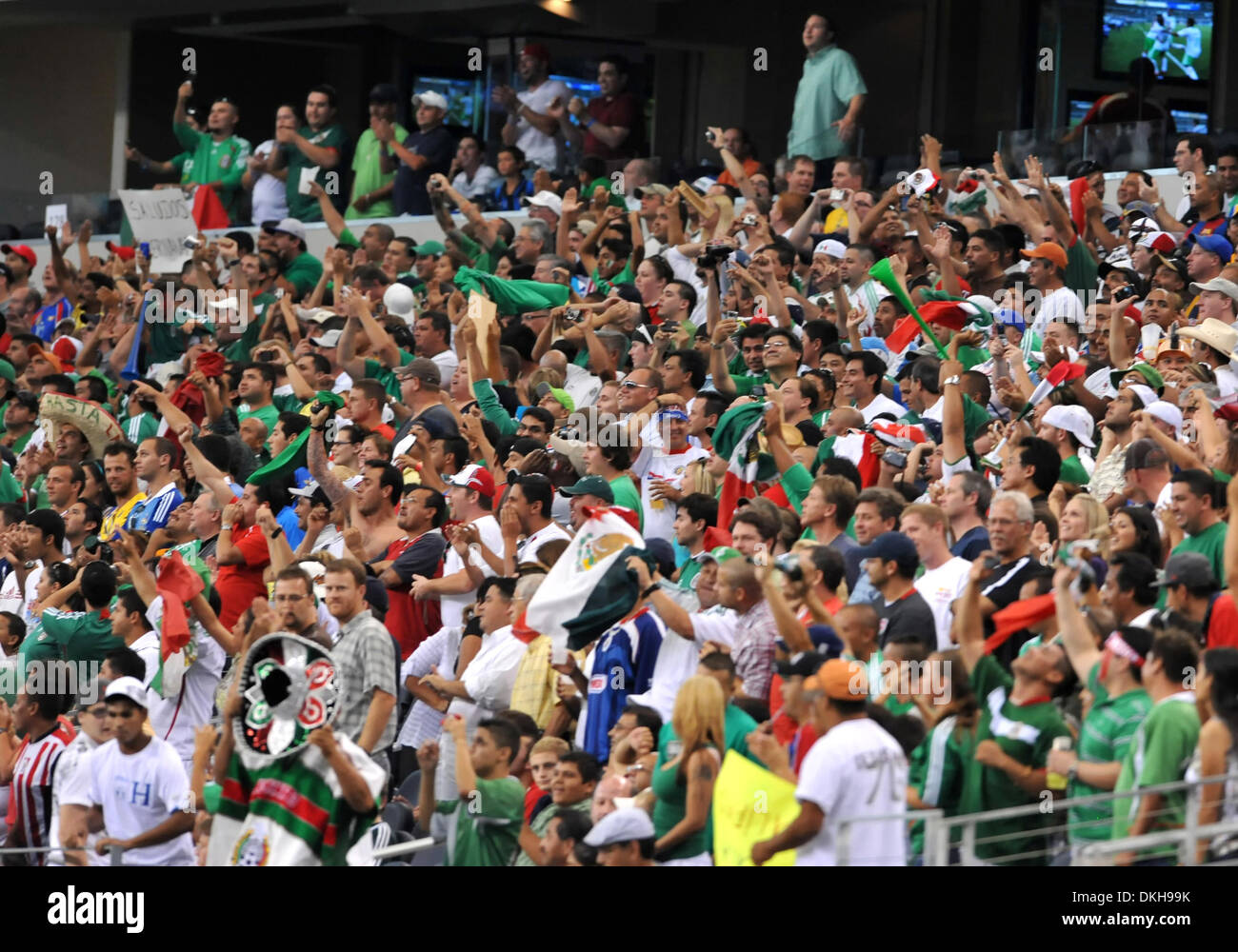 CONCACAF Gold Cup 2009 Quarterfinals - Fans celebrate Sabah goal as ...