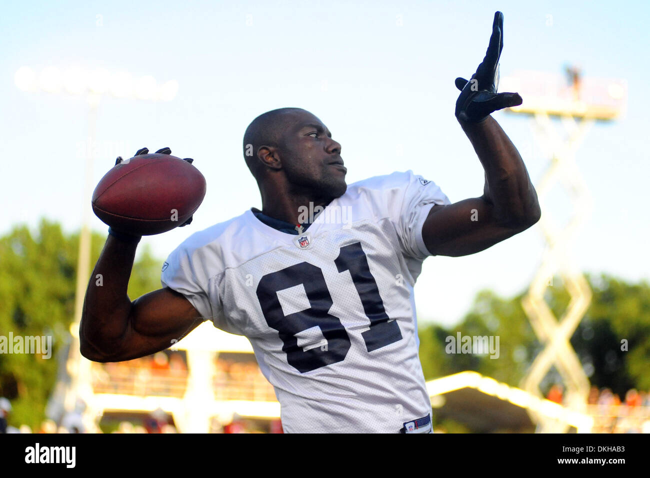 Buffalo Bills wide reciever Terrell Owens models this seasons 50th season  celebration throwback jersey Thursday night at St. John Fisher College in  Rochester, NY (Credit Image: © Michael Johnson/Southcreek  Global/ZUMApress.com Stock Photo 