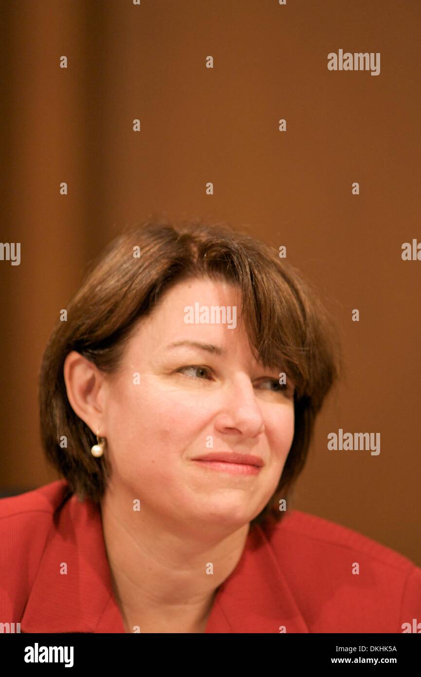 Amy klobuchar hi-res stock photography and images - Alamy