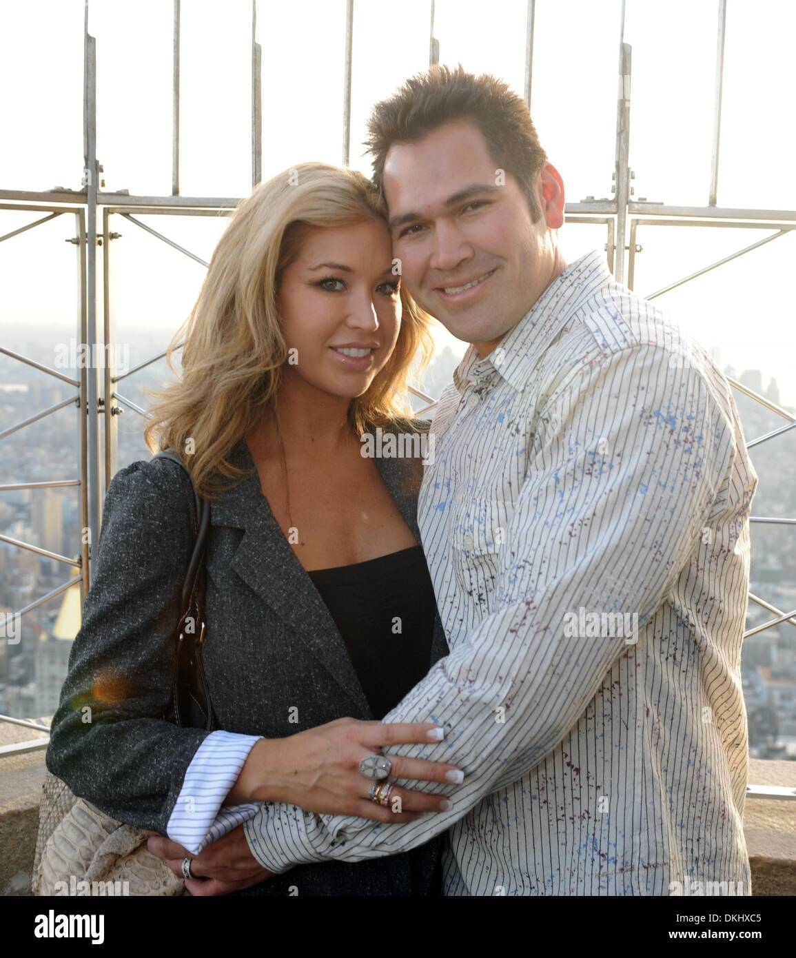 Nov 24, 2009 Manhattan, New York, USA JOHNNY DAMON with wife
