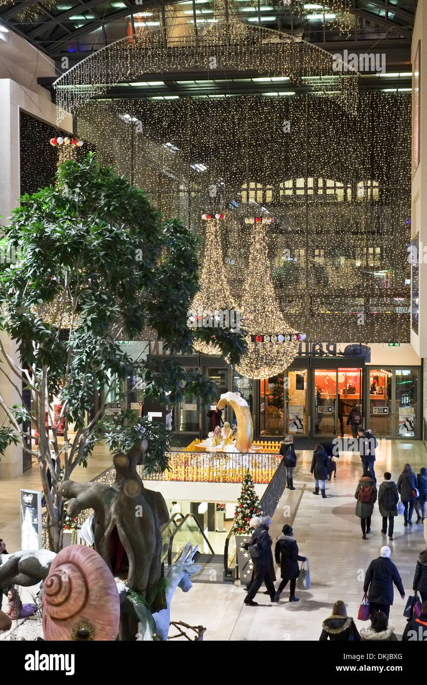 Shopping mall center during Christmas time, boulevard Berlin Stock Photo