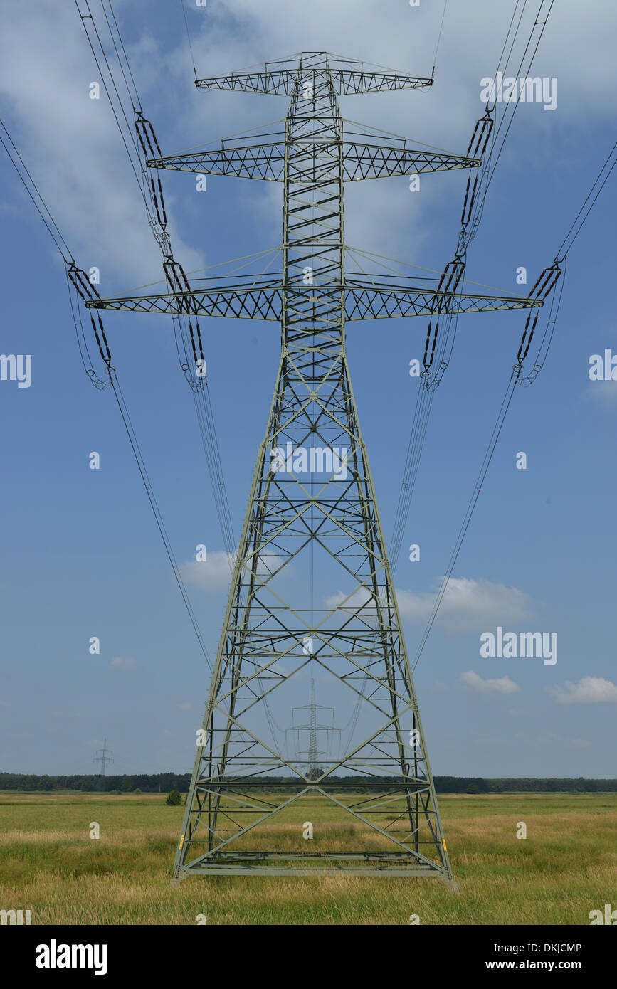 Strommast, Brandenburg, Deutschland Stock Photo