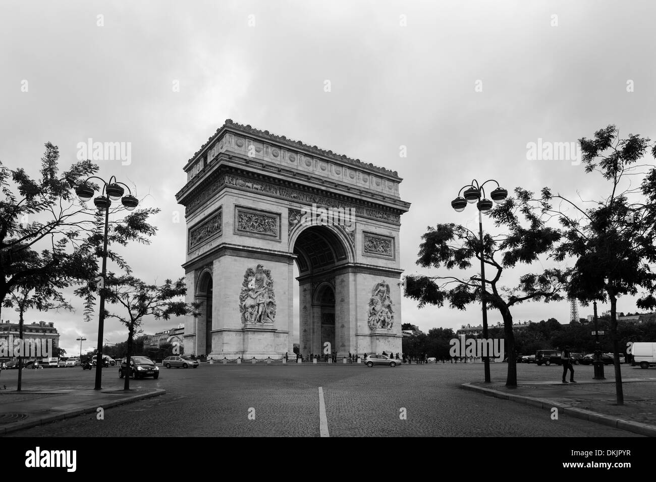 Triumphal Arch/Arc de Triomphe monument, Paris, black and white rendition, Stock Photo