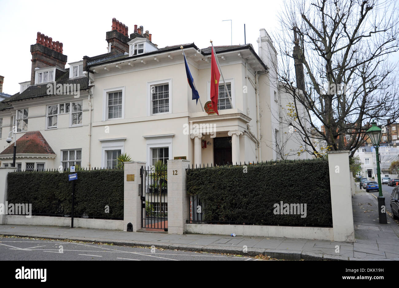 Vietnamese embassy hi-res stock photography and images - Alamy