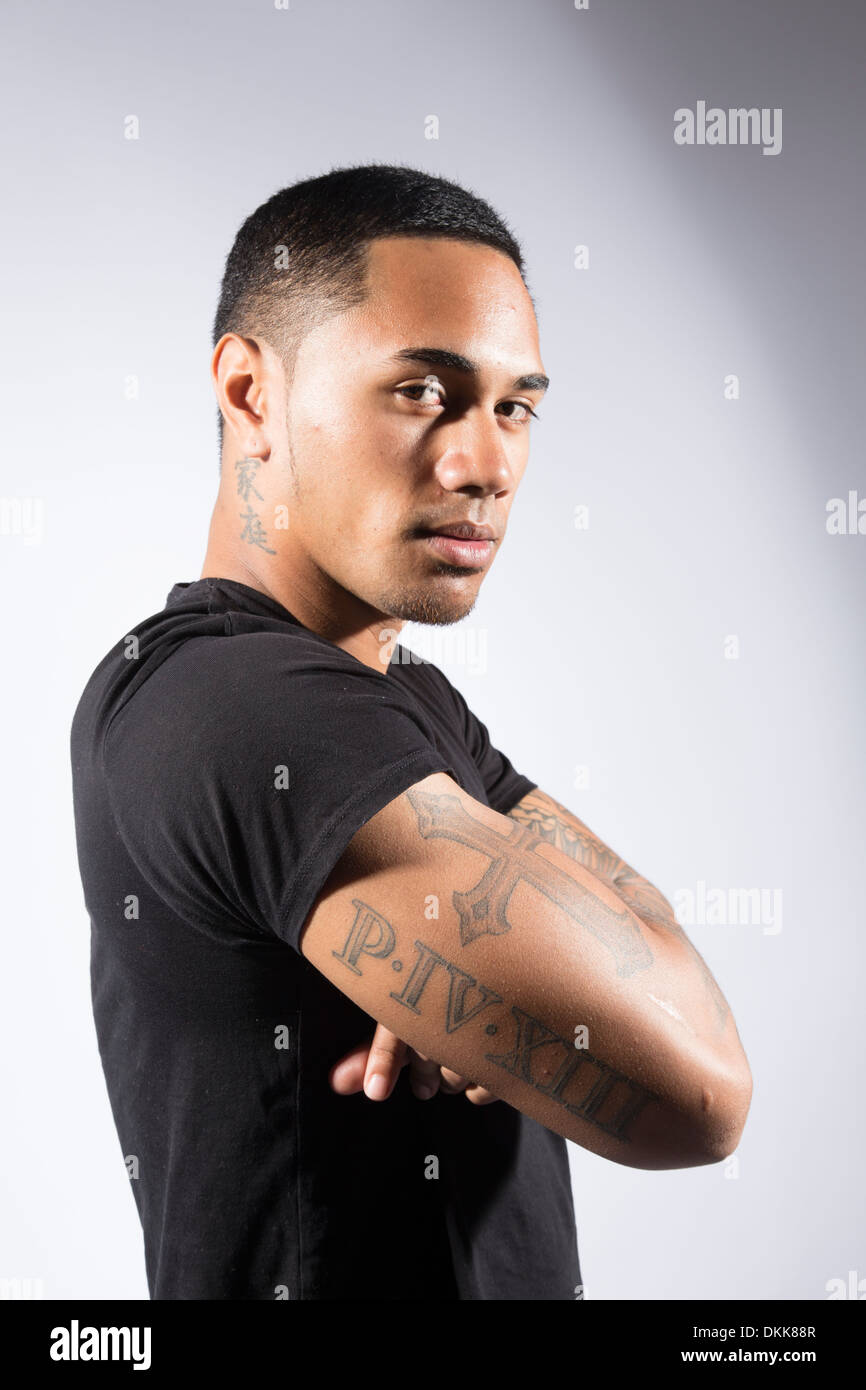 Details 133+ cutting tattoo out of skin tnbvietnam.edu.vn