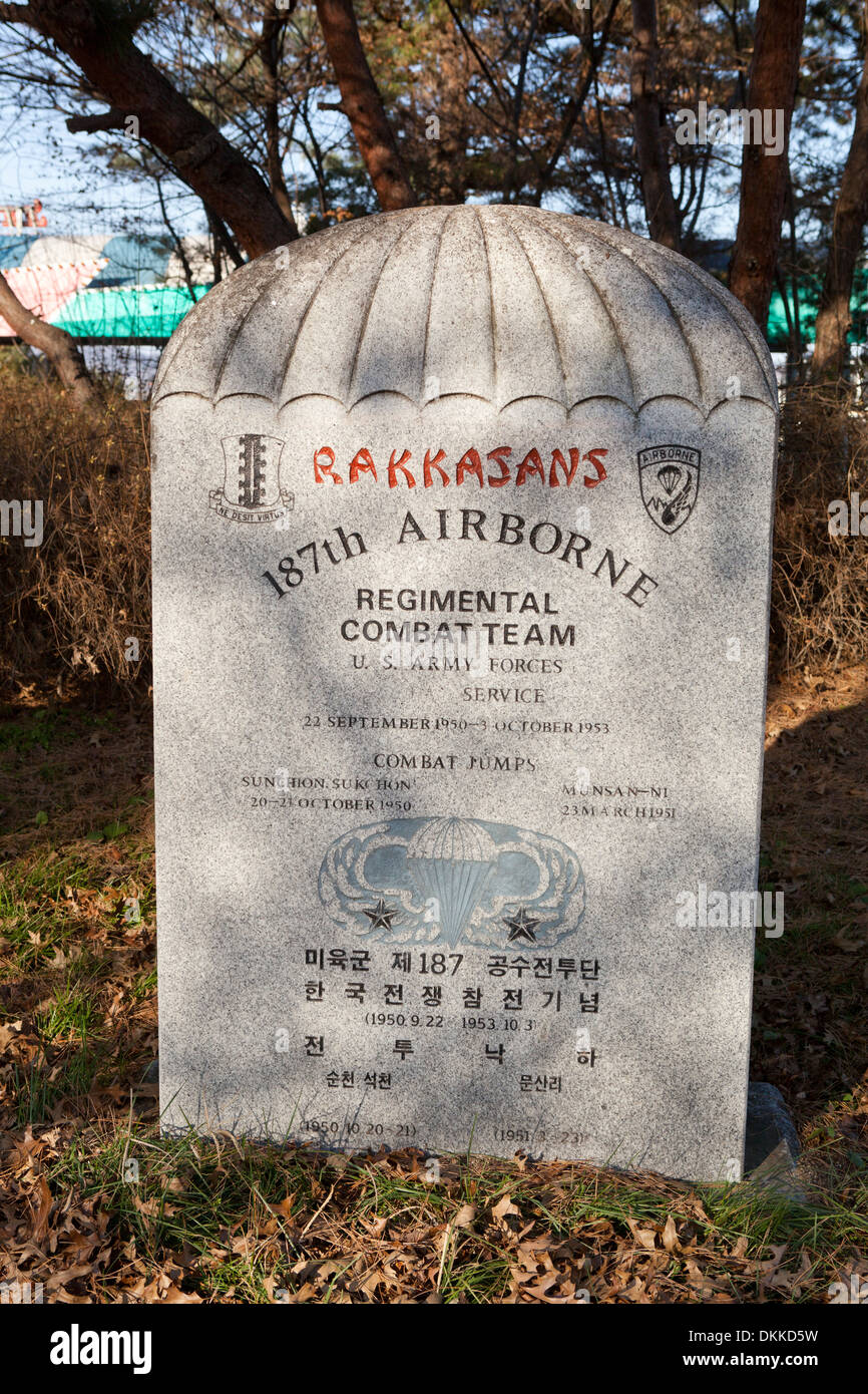 Korean War 187th Airborne monument - Imjingak, South Korea Stock Photo
