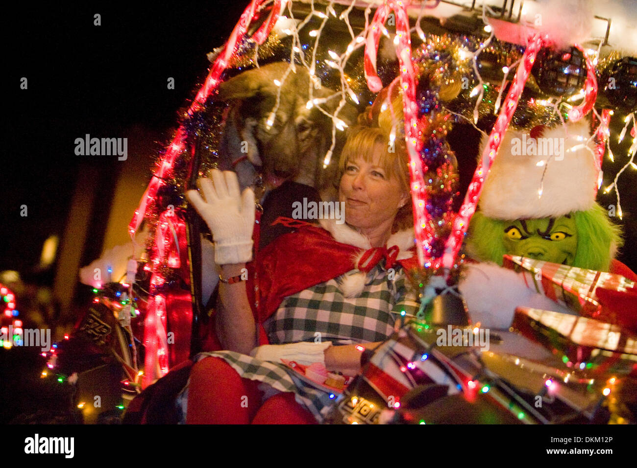 Redding Christmas Parade 2022 Page 7 - Grinch High Resolution Stock Photography And Images - Alamy