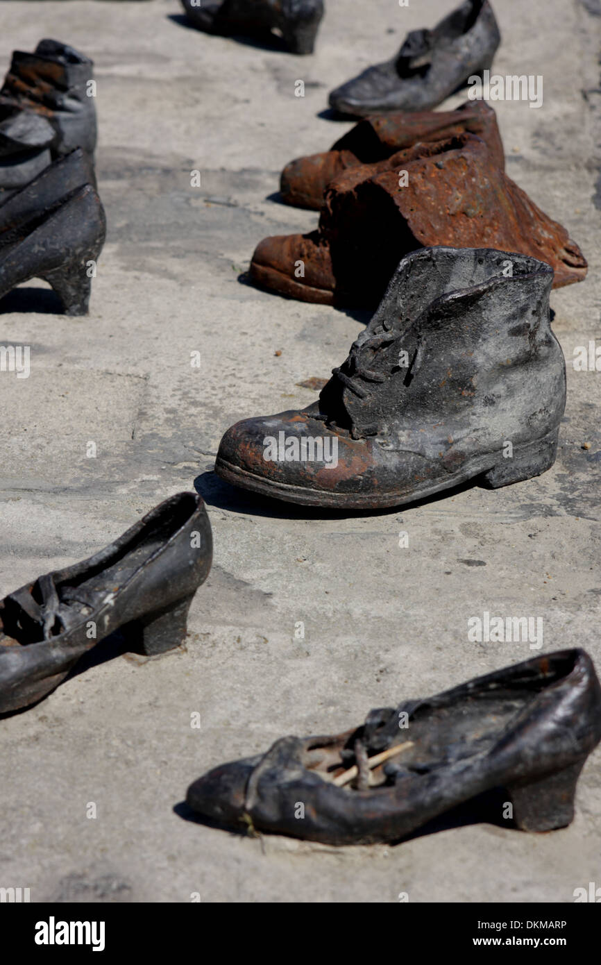 The shoes on the Danube memorial to Hungarian Jews shot by Arrow Cross militiamen in 1944-1945, Danube Embankment, Budapest, Hungary Stock Photo