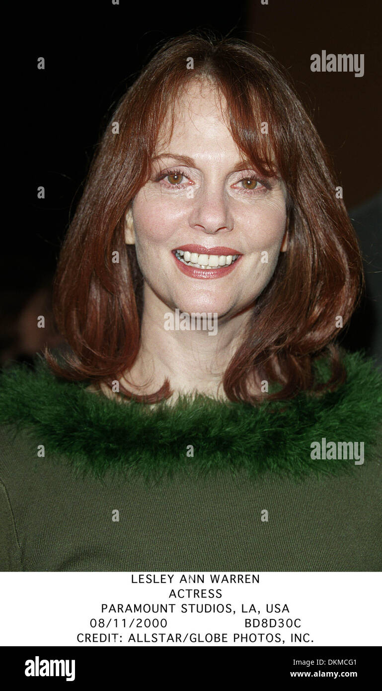 Nov. 8, 2000 - PARAMOUNT STUDIOS, LA, USA - LESLEY ANN WARREN.ACTRESS ...