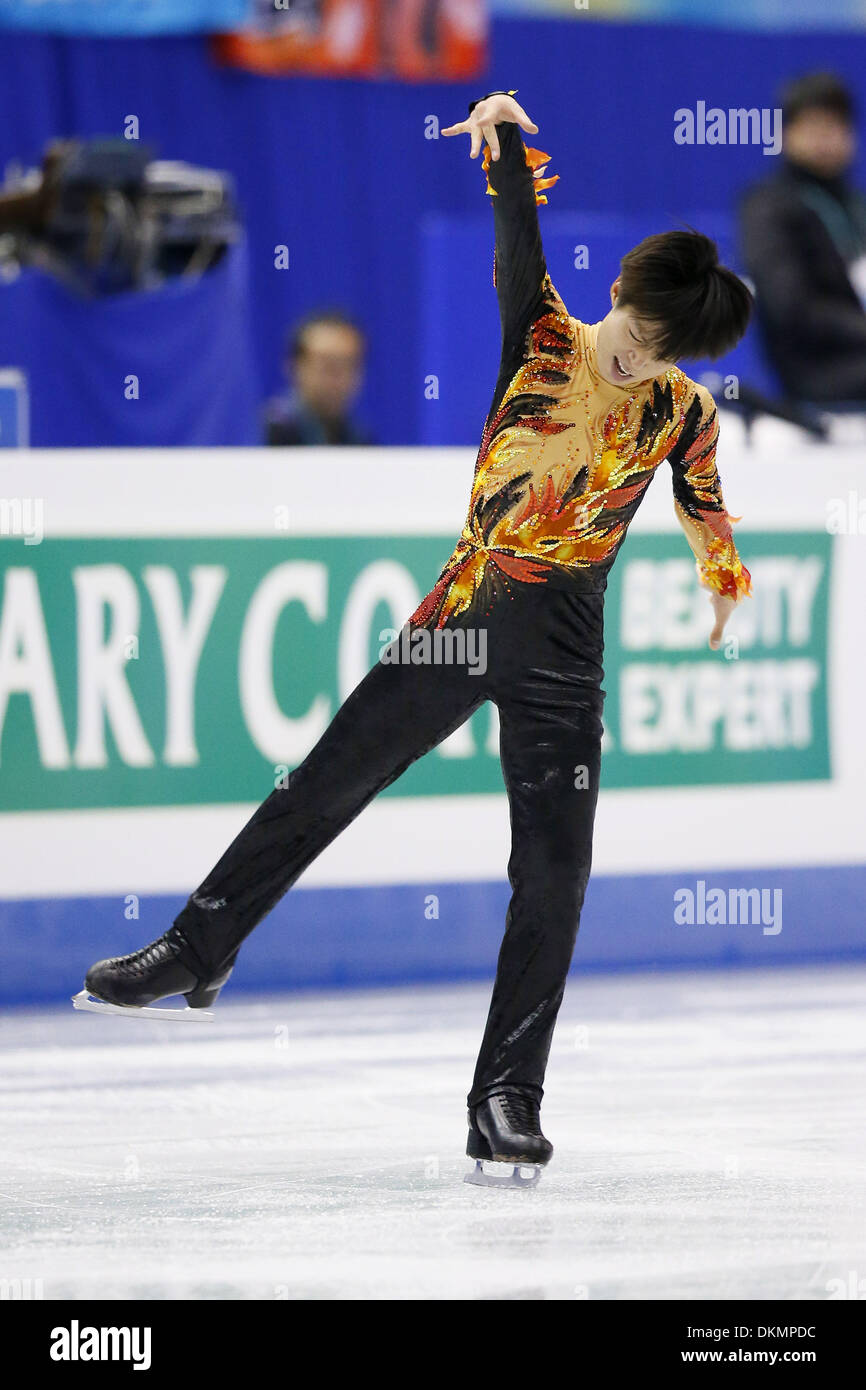 Fukuoka, Japan. 6th Dec, 2013. Tatsuki Machida (JPN) Figure Skating