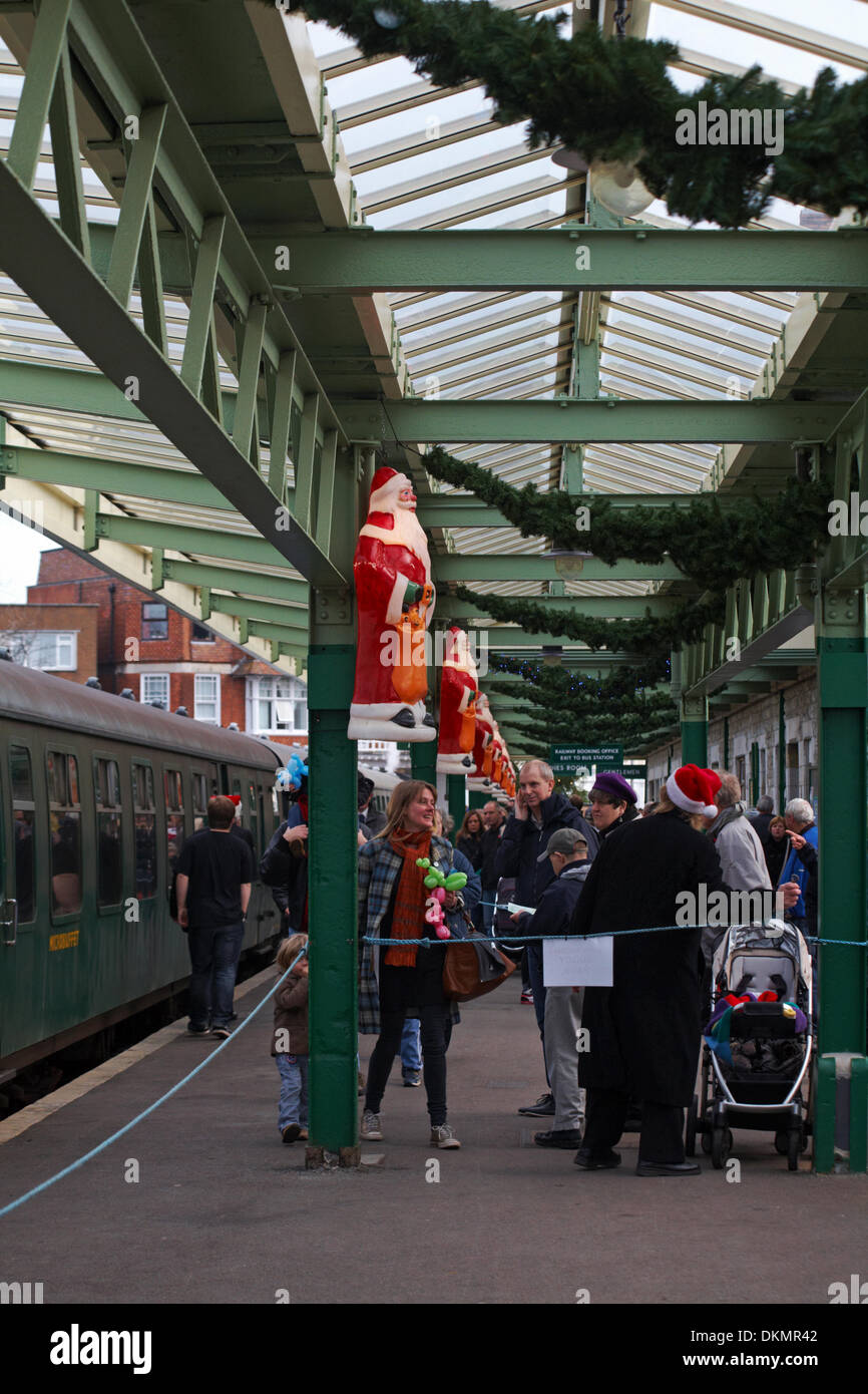 Santa special steam trains hi-res stock photography and images - Alamy