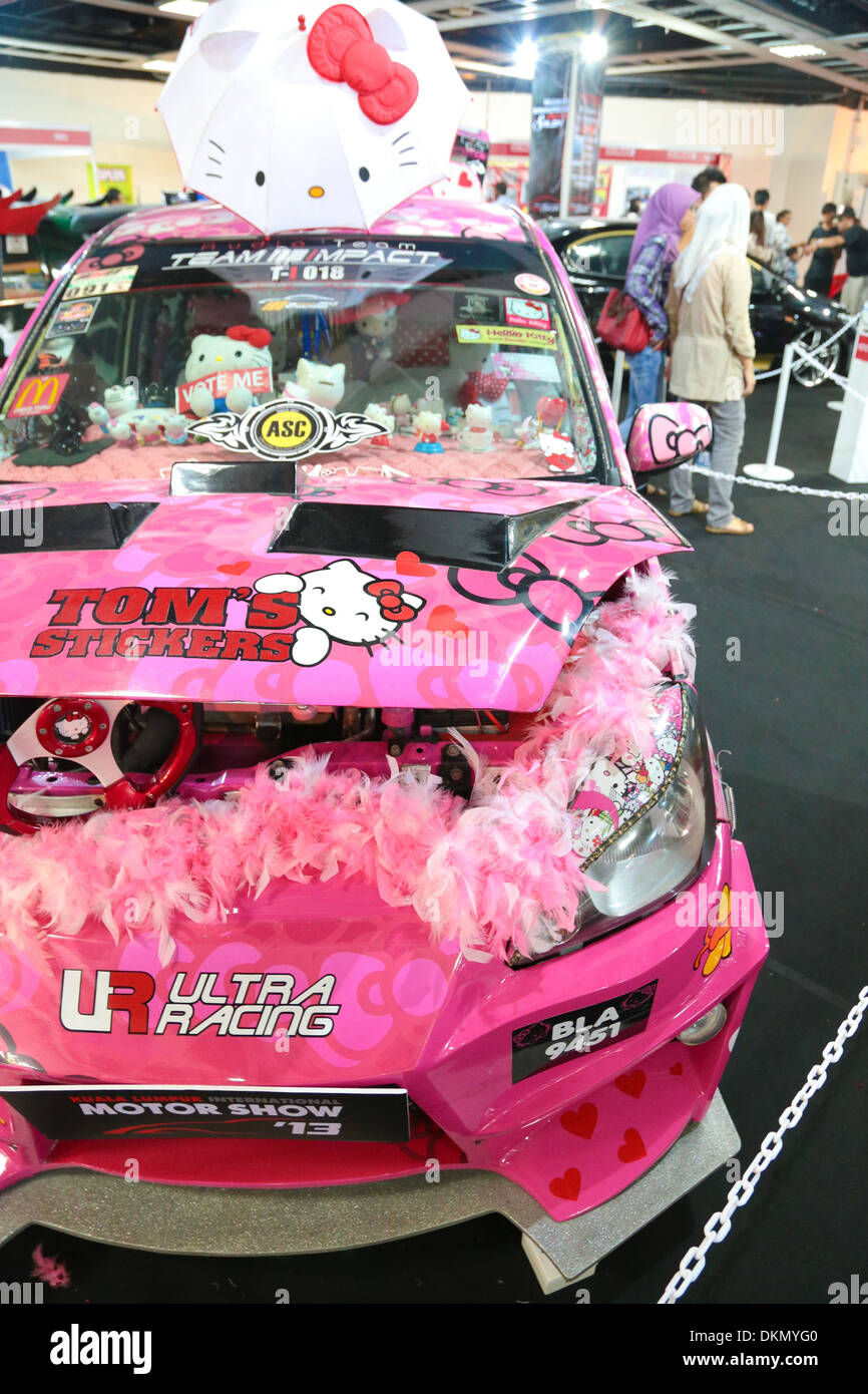 afgunst Koken Hoogte Car modified with Hello Kitty theme at KL International Motor show 2013  Stock Photo - Alamy